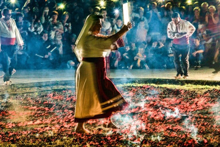 Неоезически суеверия: Нестинарство и свв. Константин и Елена, Част първа.